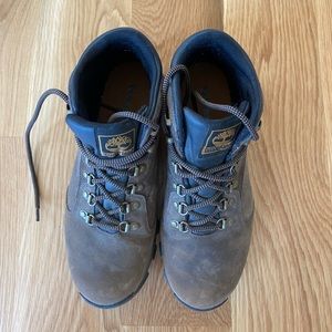 Timberland Brown Leather Hiking Boots with black Collar